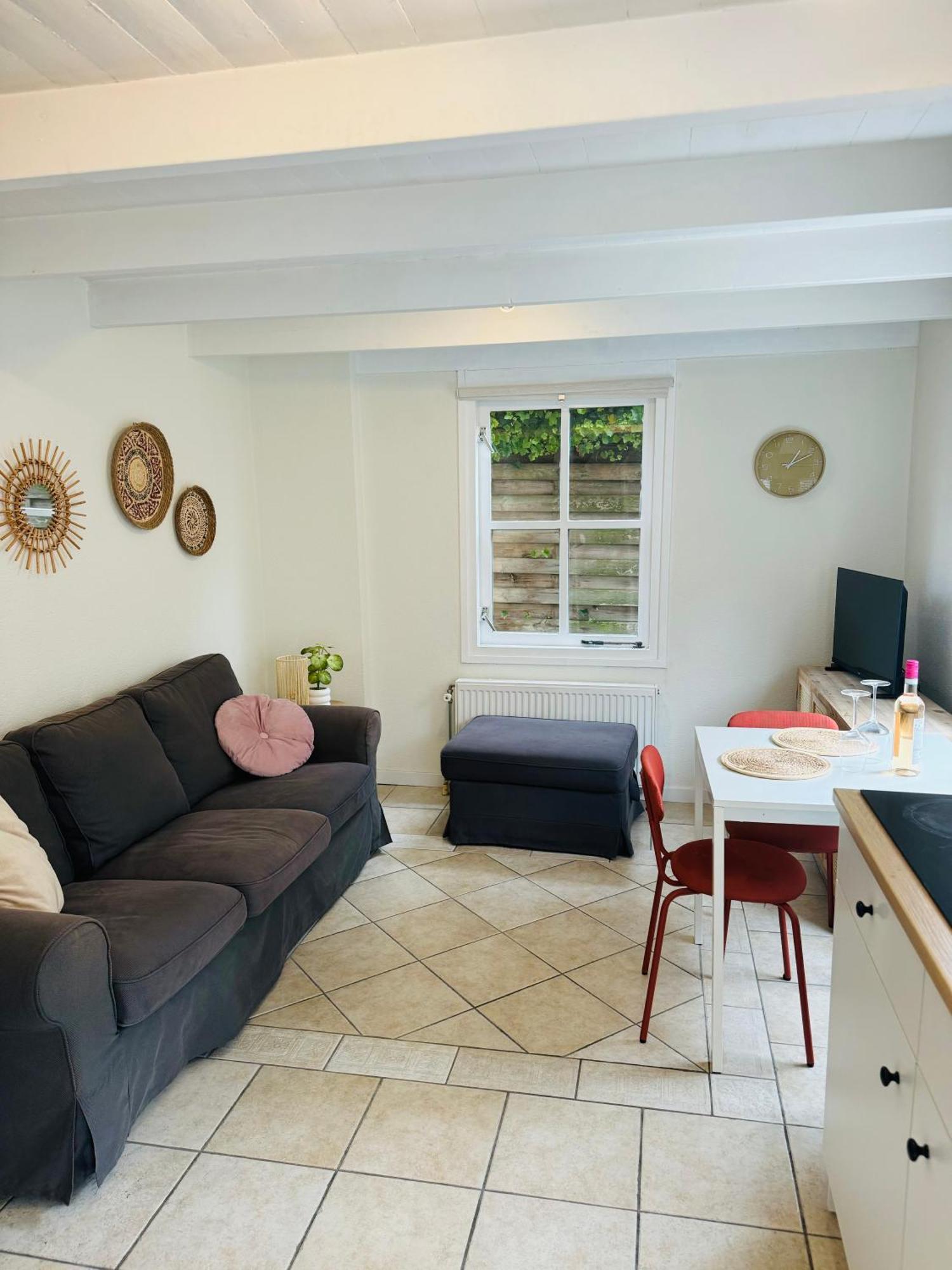 شقة Hello Noordwijk - Tiny House Julianastraat 12 المظهر الخارجي الصورة